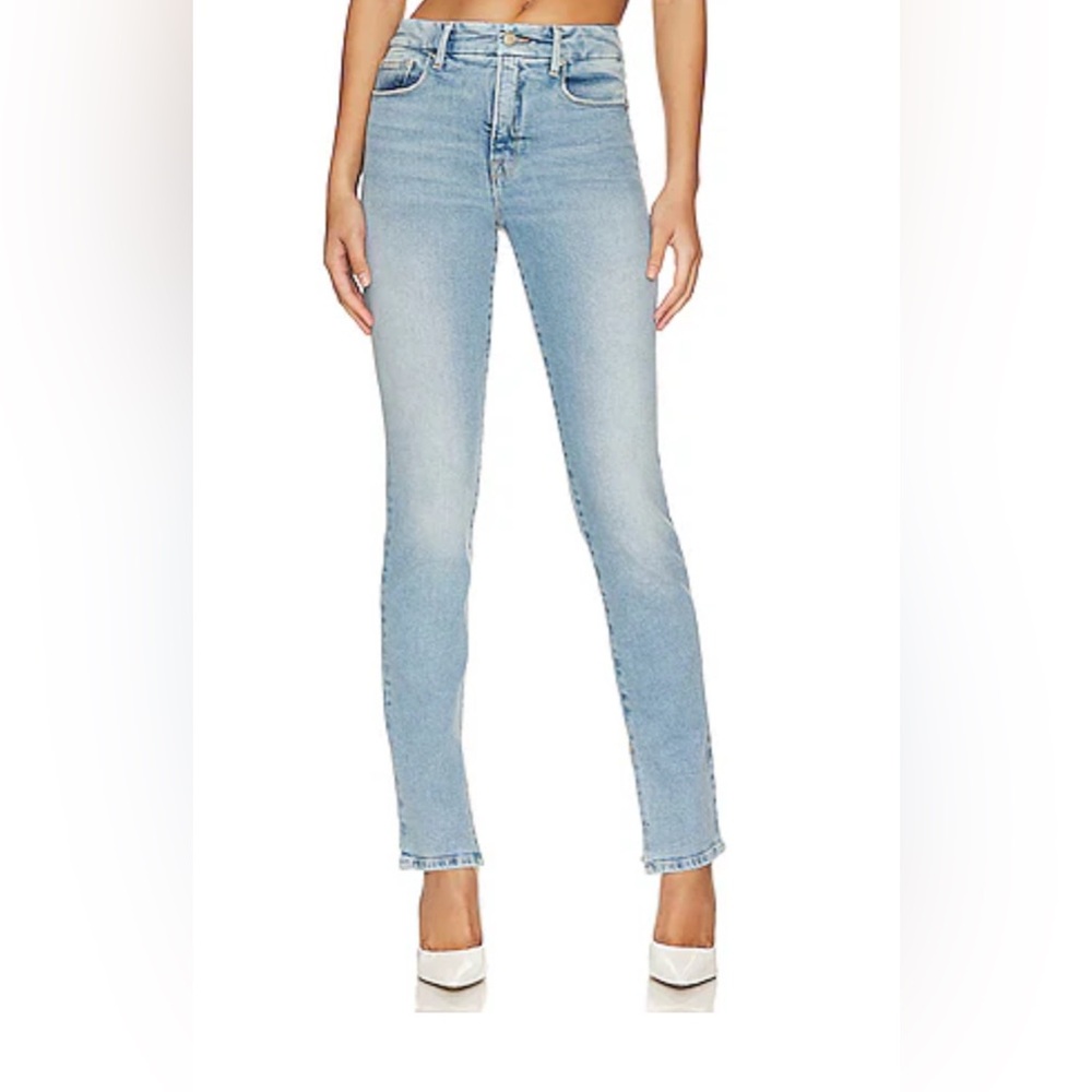Good American Good Classic Straight Jean with slits
Size 4